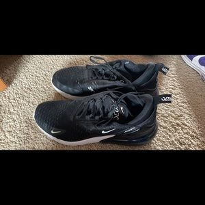 Great shape Nike air max 270
